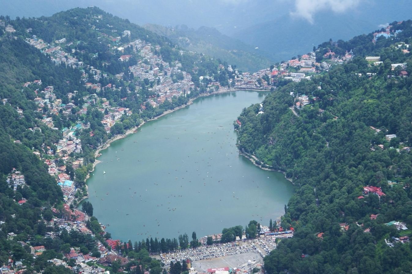 3 Best Luxury Hotels in Central Nainital for a Comfortable Hill Station Stay